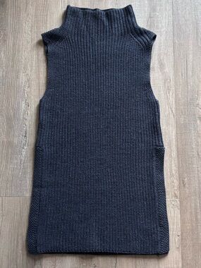 Wilfred Durandal Wool Sleeveless Sweater Top